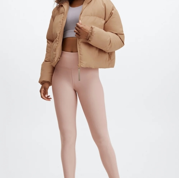 Wander Cropped Puffer ❄️ - Picture 3 of 13